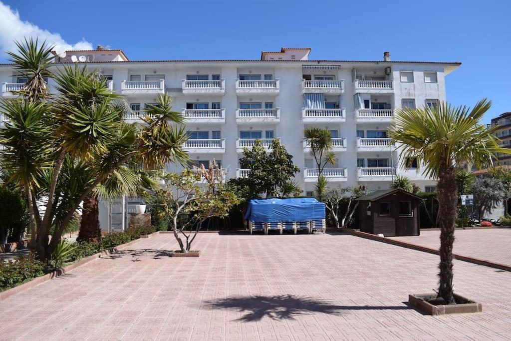 Alegre Apto Con Piscina, A 300M De La Playa. Blanes Exterior photo